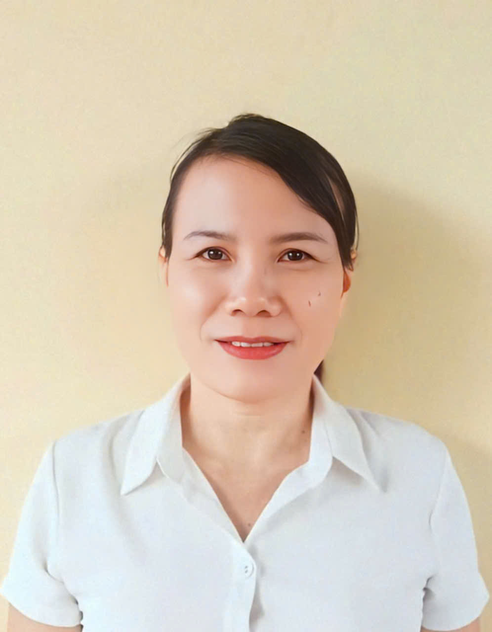 A. Hồng.jpg